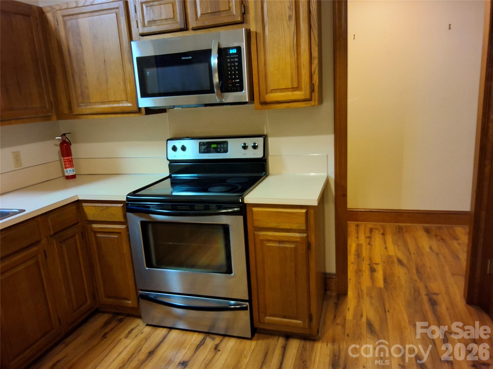 104 Swaim Court Property Photo 6