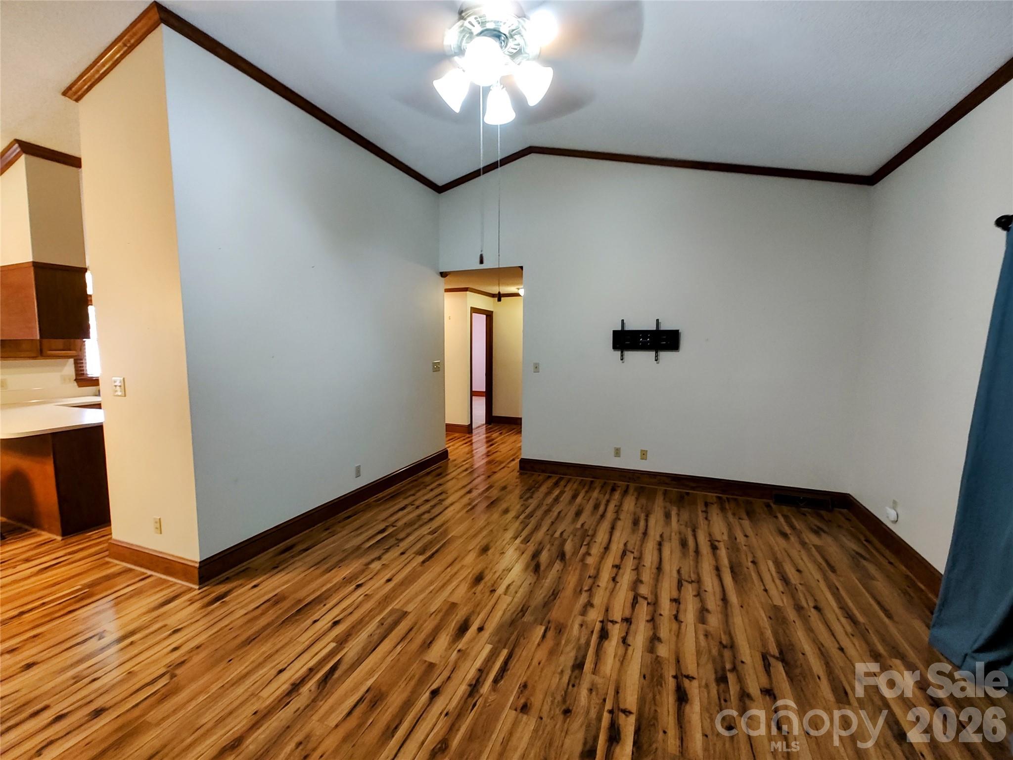 104 Swaim Court Property Photo 23
