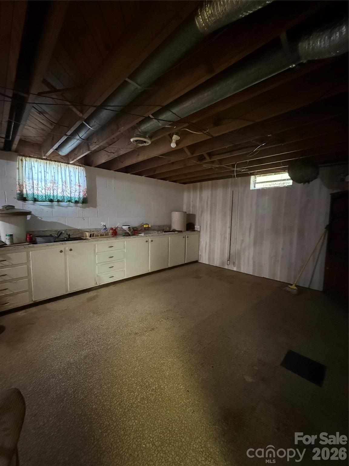 6201 Sapp Road Property Photo 14