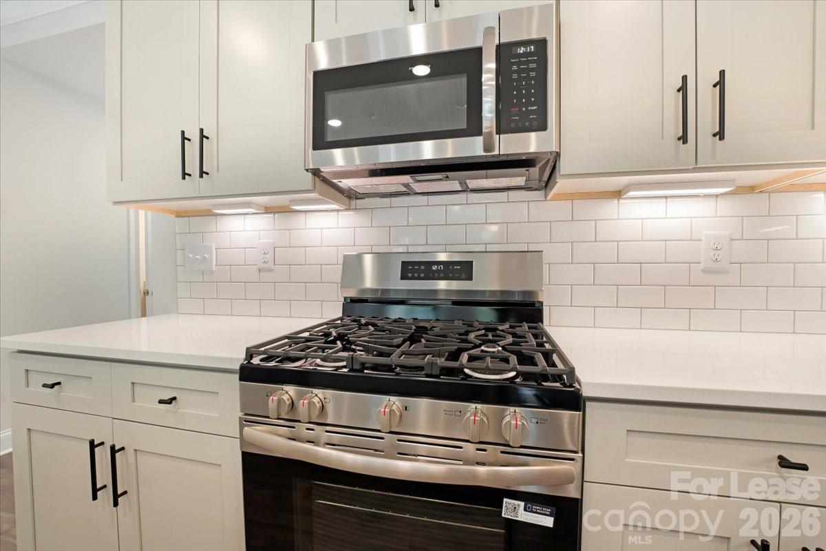 4321 Black Court Property Photo 10