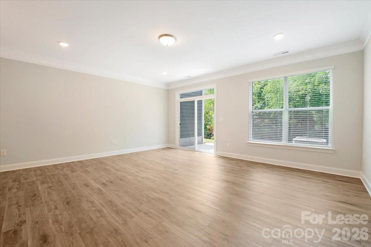 4321 Black Court Property Photo 16