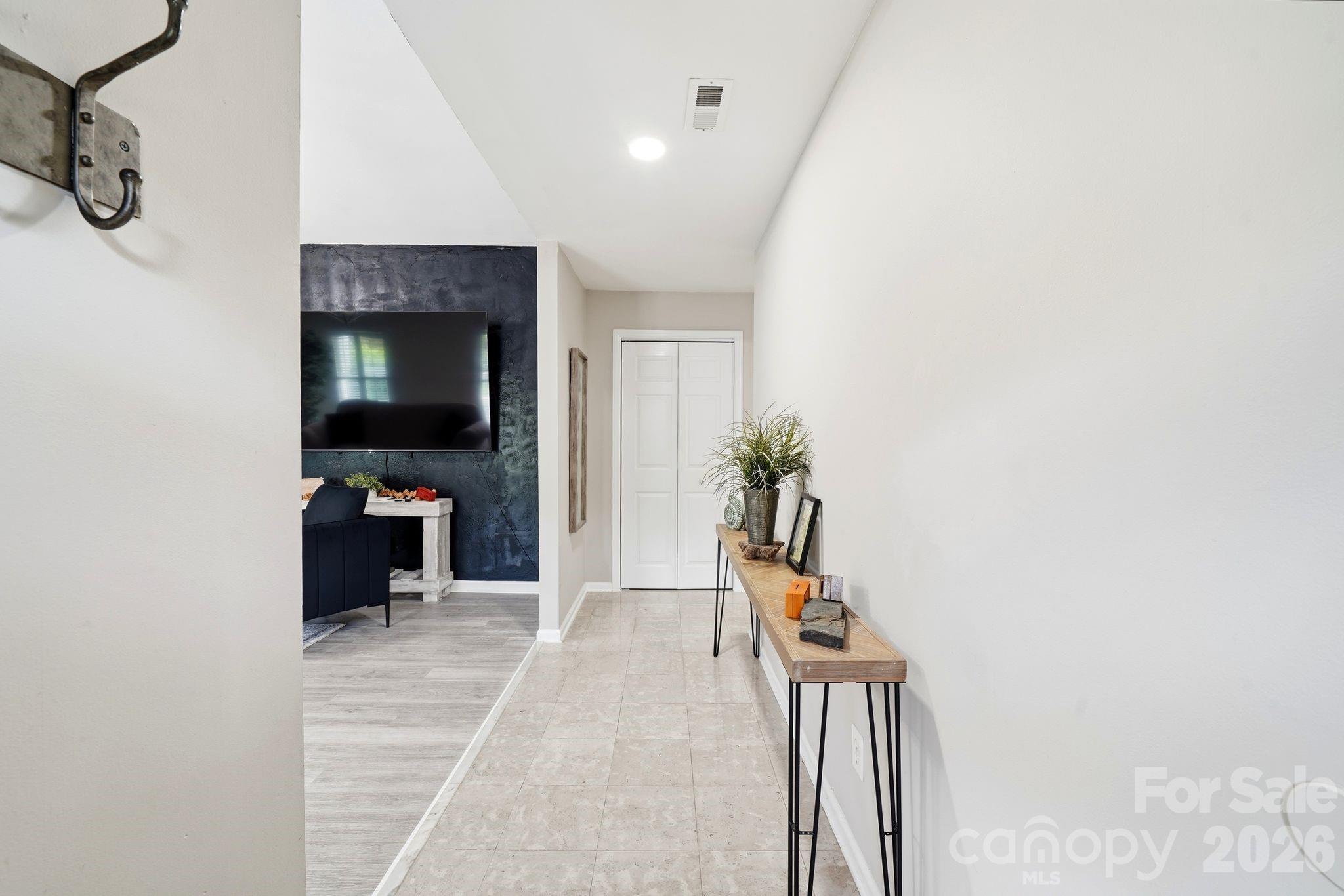12017 Baywoods Drive Property Photo 4