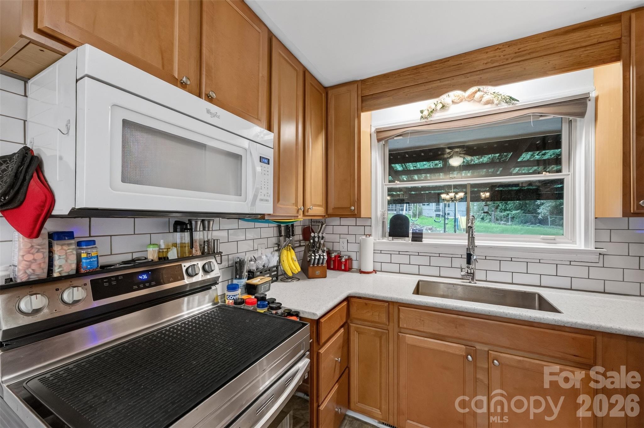 1103 Holmes Avenue Property Photo 7