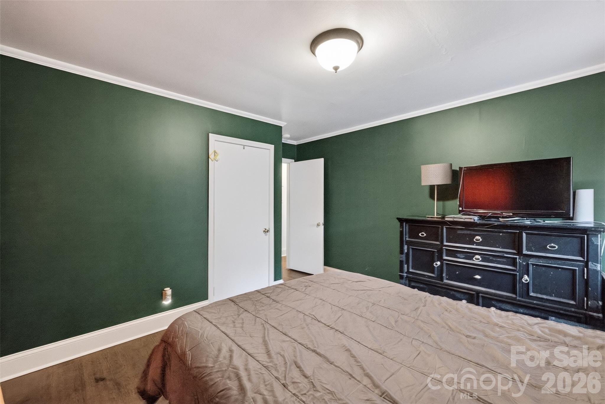 1103 Holmes Avenue Property Photo 19