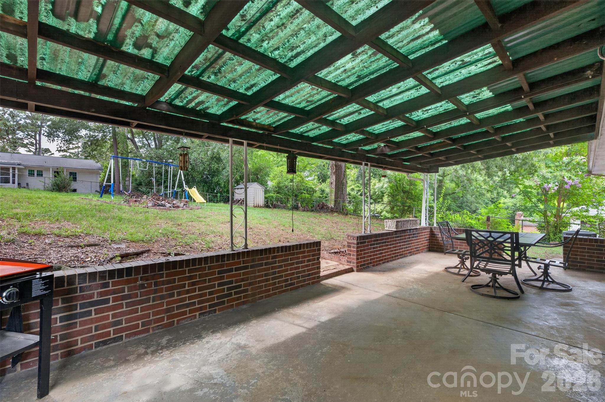 1103 Holmes Avenue Property Photo 24