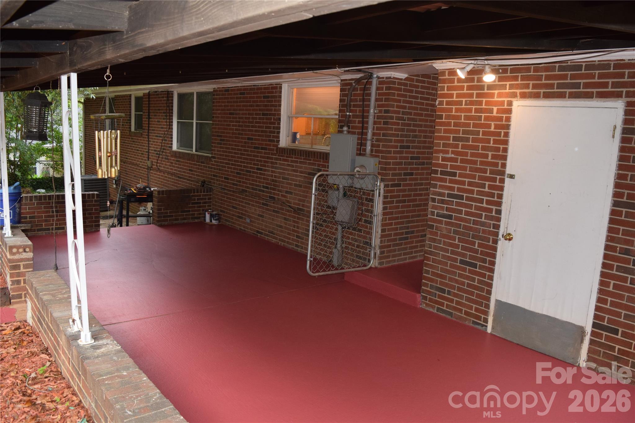 1103 Holmes Avenue Property Photo 24