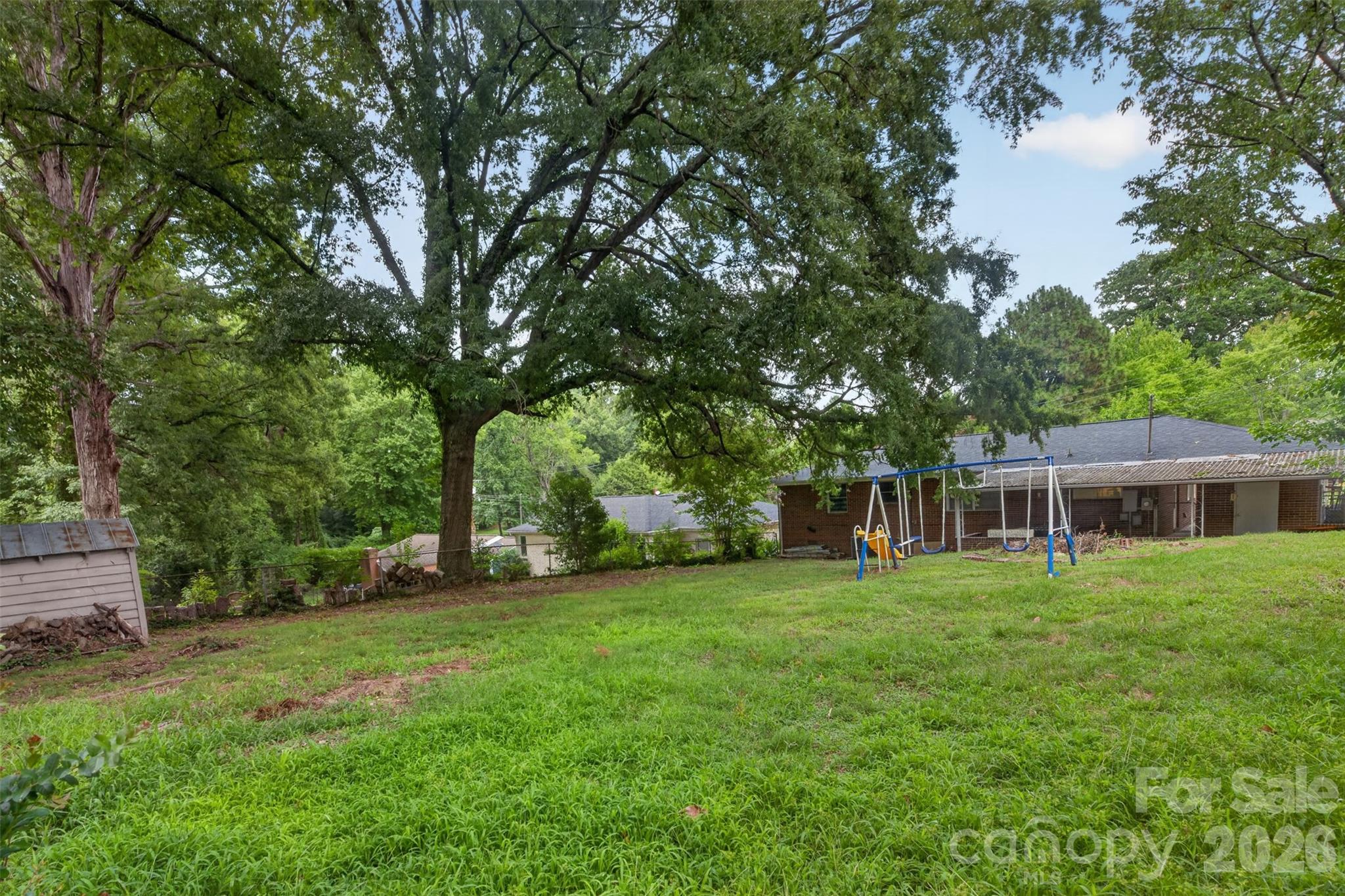 1103 Holmes Avenue Property Photo 27