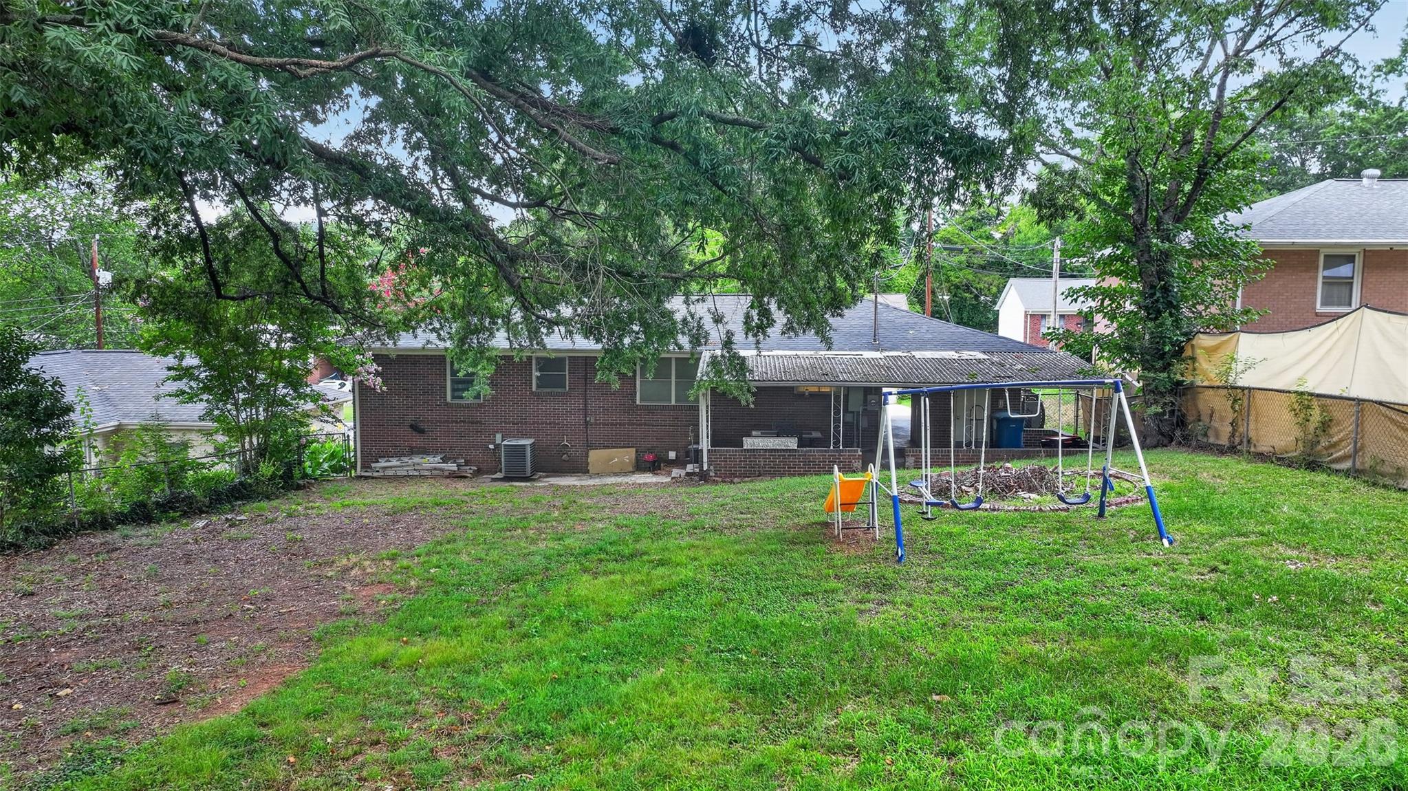 1103 Holmes Avenue Property Photo 28