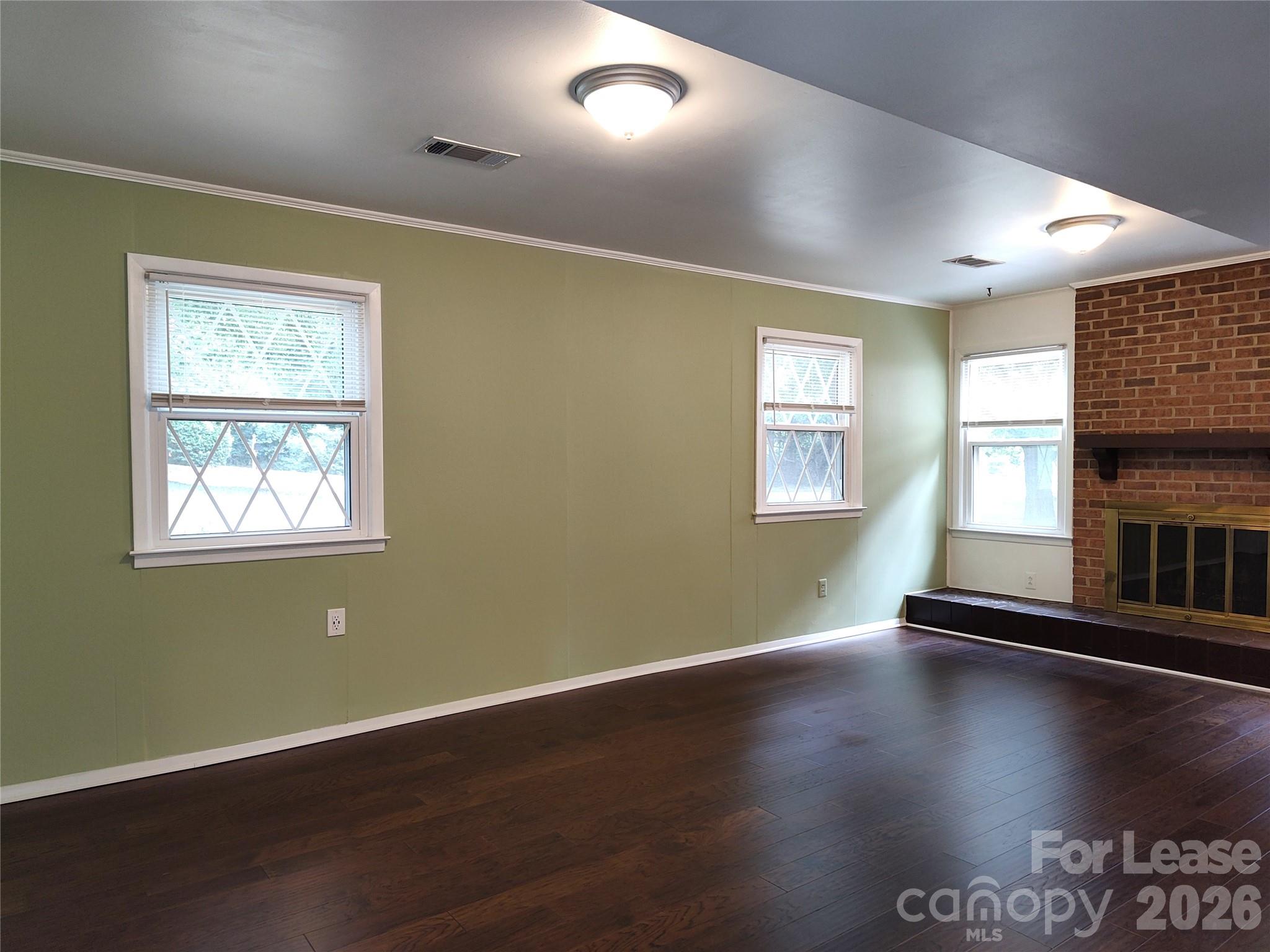 5812 Donegal Drive Property Photo 10