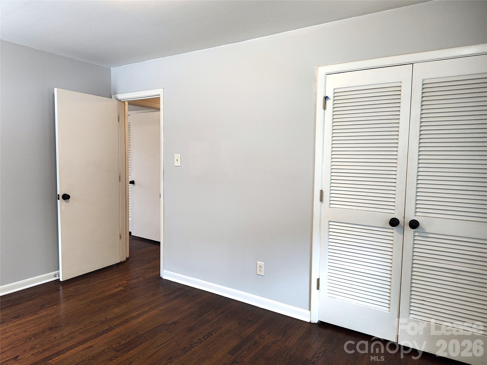 5812 Donegal Drive Property Photo 17