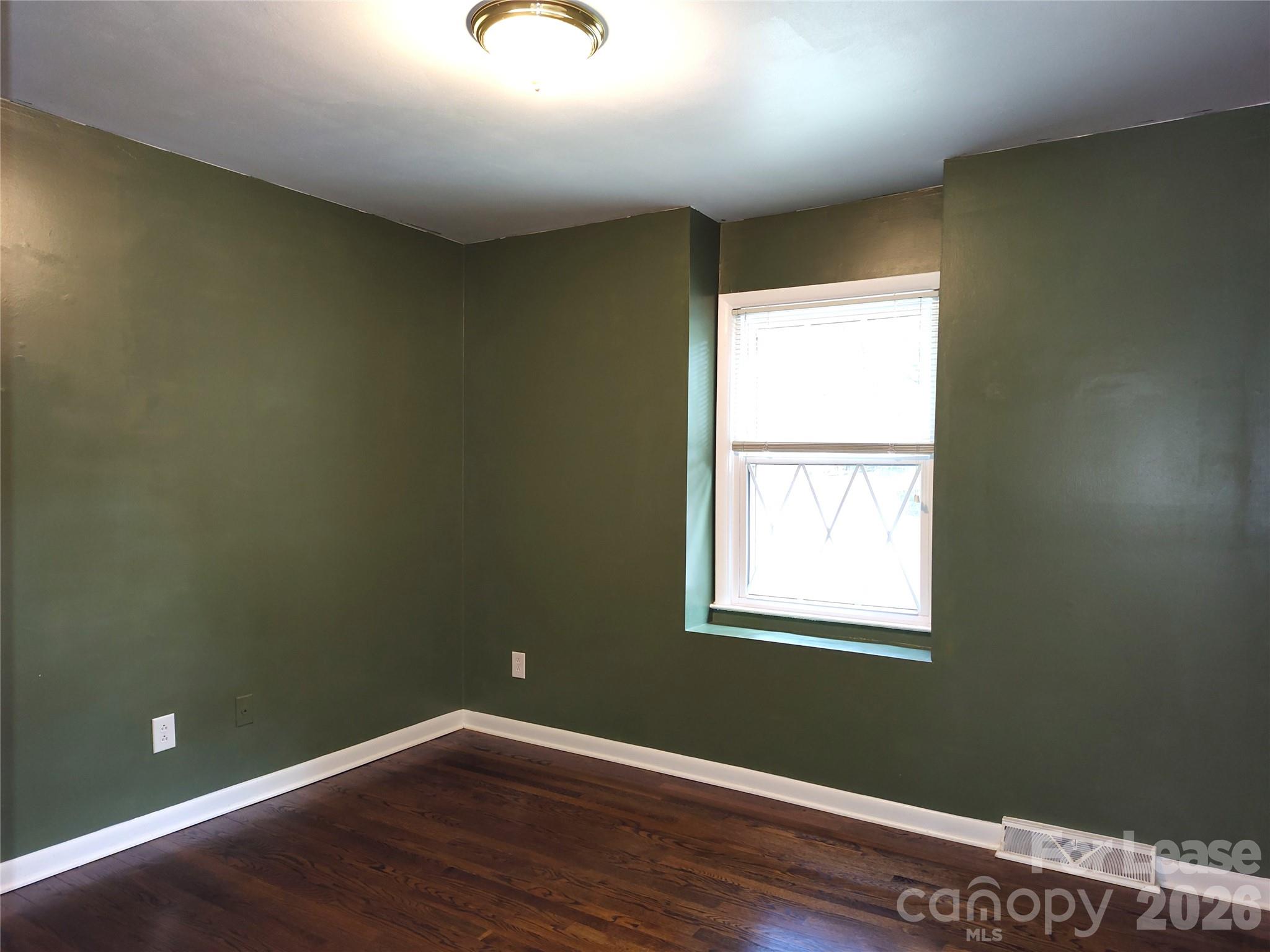 5812 Donegal Drive Property Photo 18