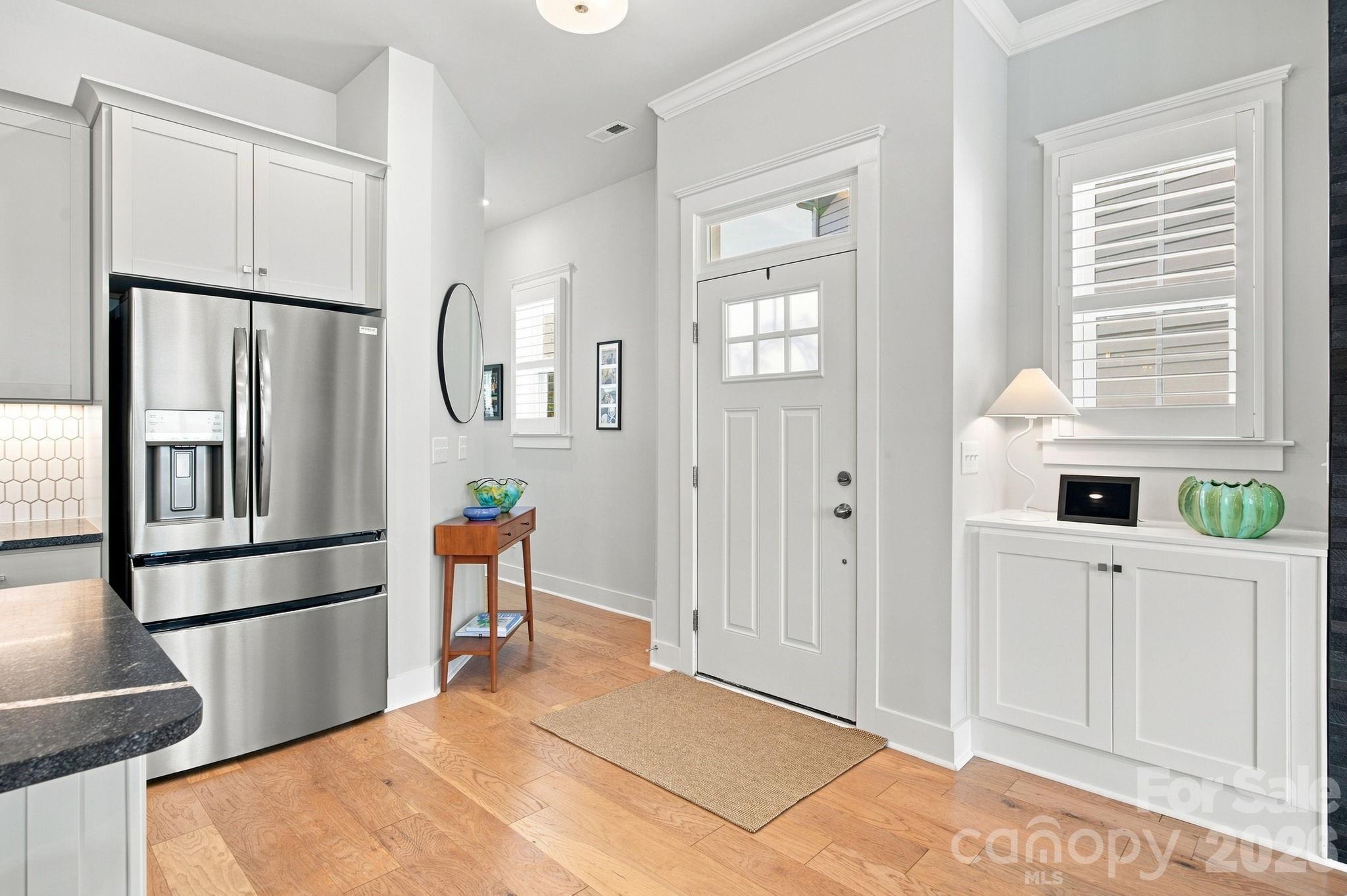 8121 Houser Street Property Photo 4
