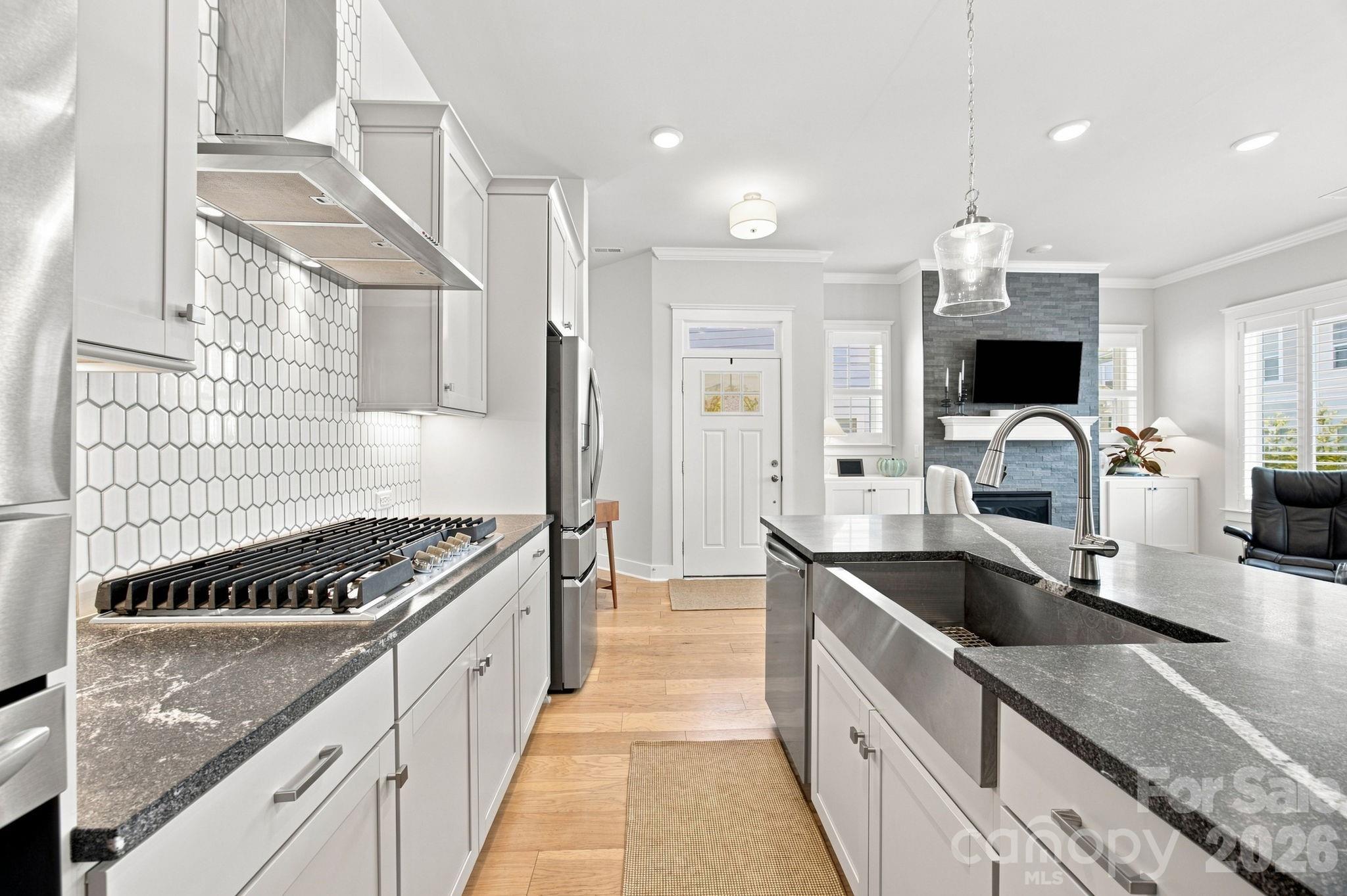 8121 Houser Street Property Photo 10