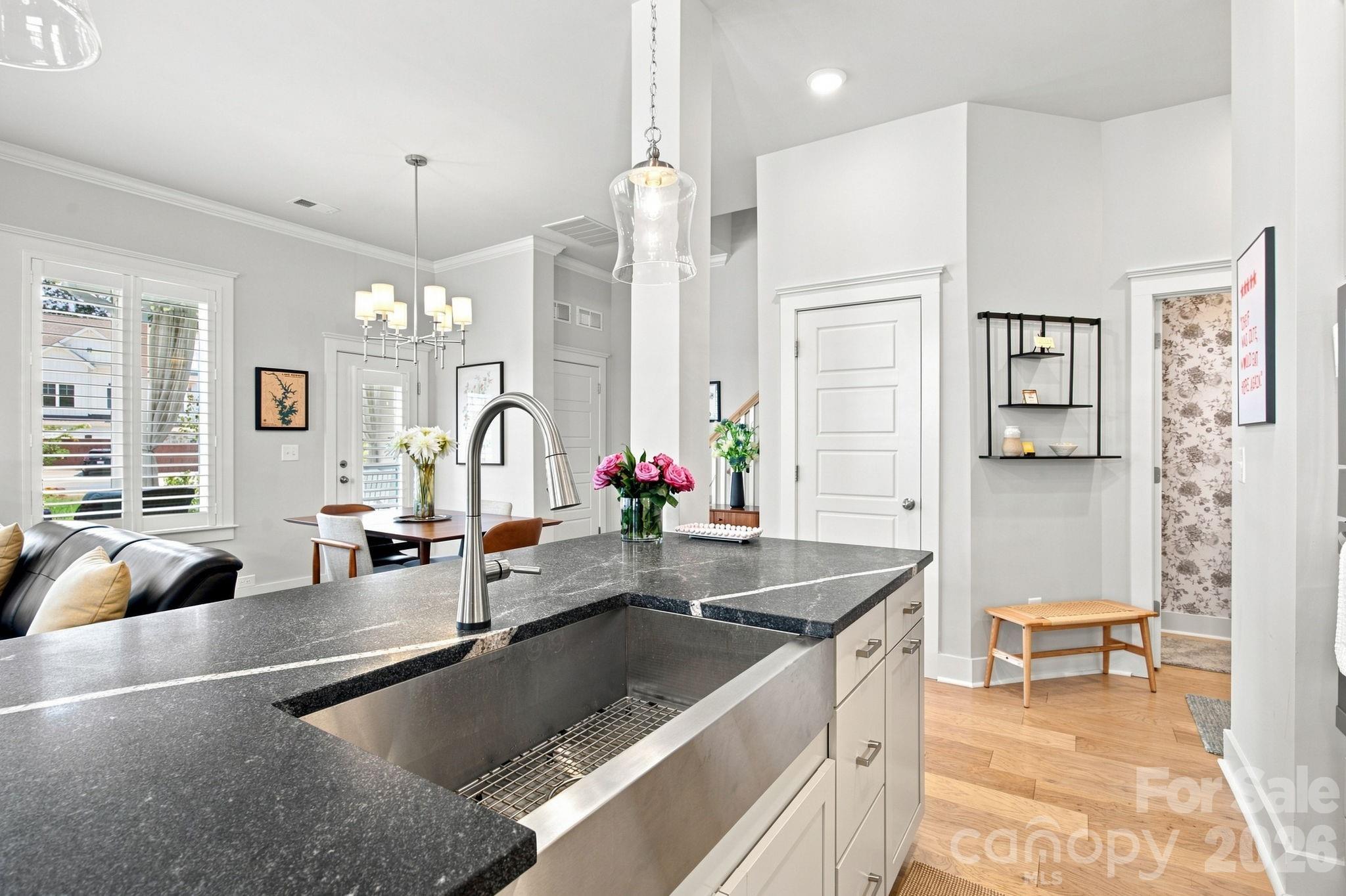 8121 Houser Street Property Photo 12