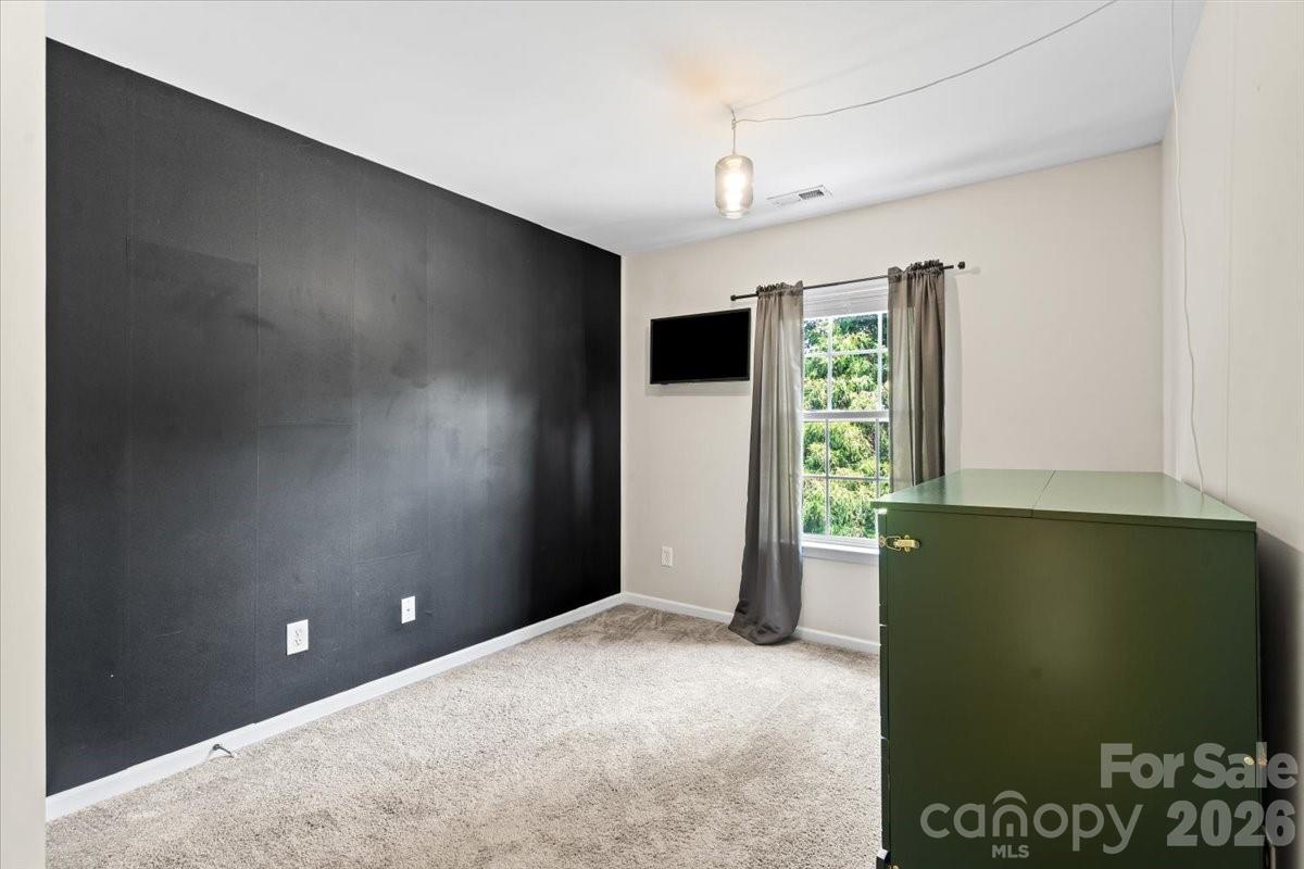 9025 Davis Crossing Court Property Photo 16