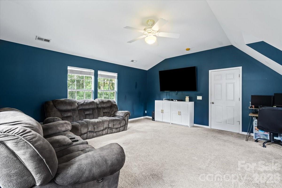 9025 Davis Crossing Court Property Photo 19