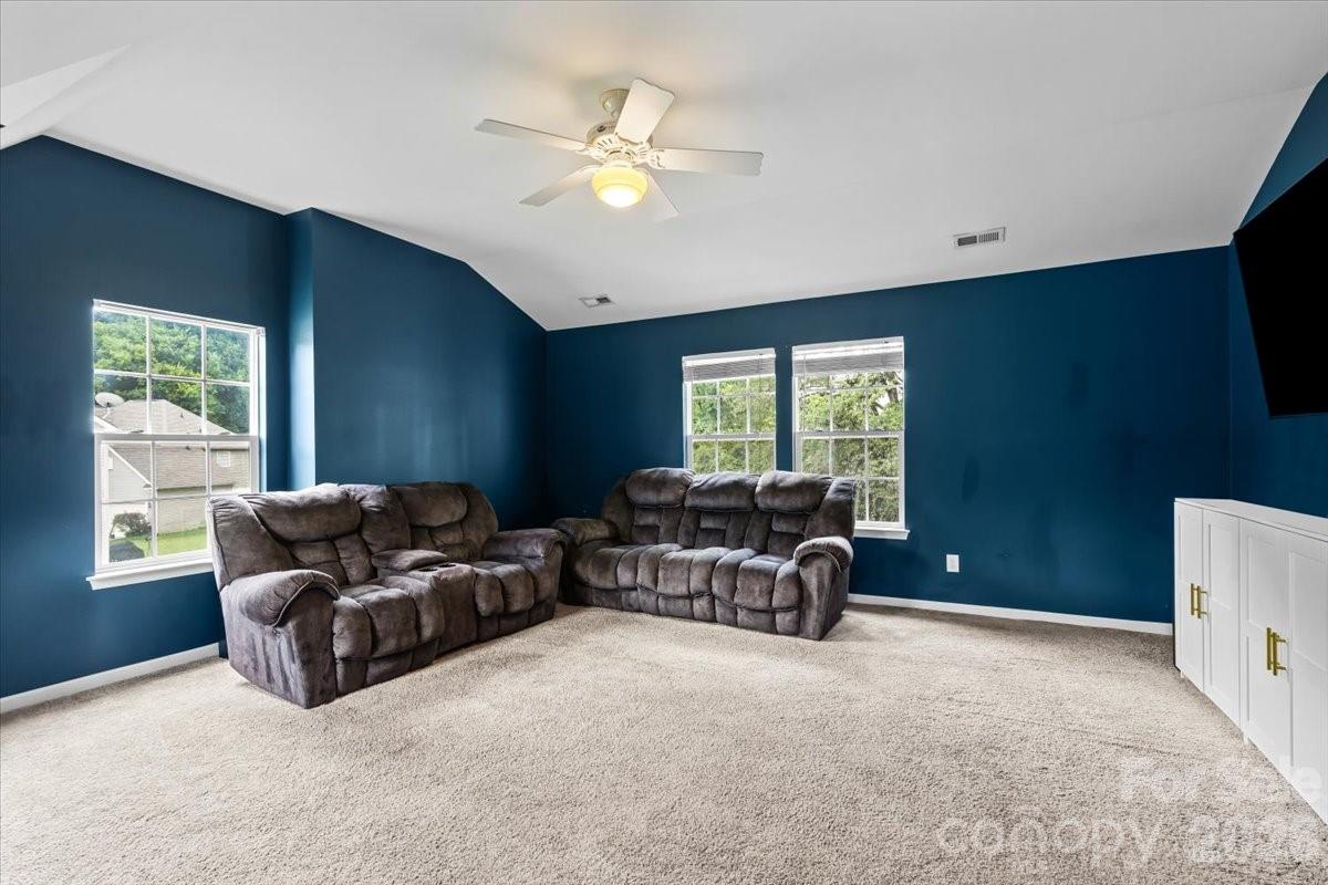 9025 Davis Crossing Court Property Photo 19