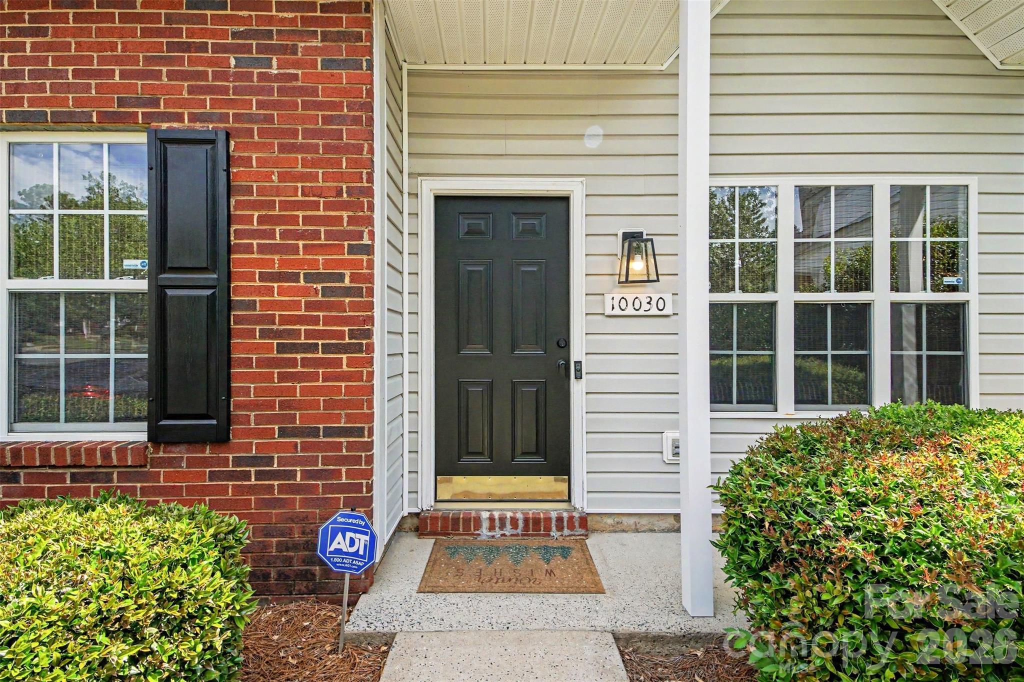 10030 Pergola View Court Property Photo 3