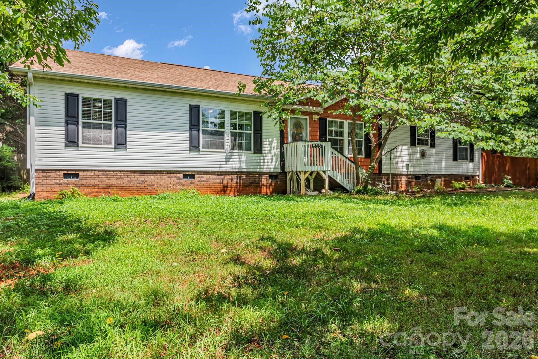 515 Wafford Road Property Photo 1