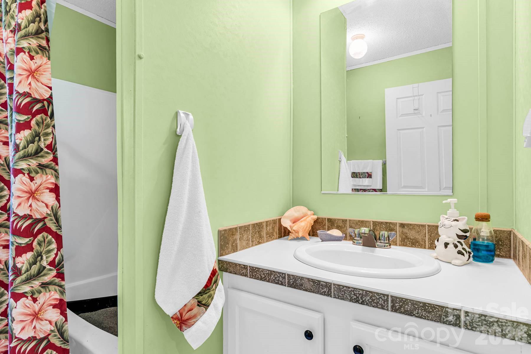 515 Wafford Road Property Photo 29