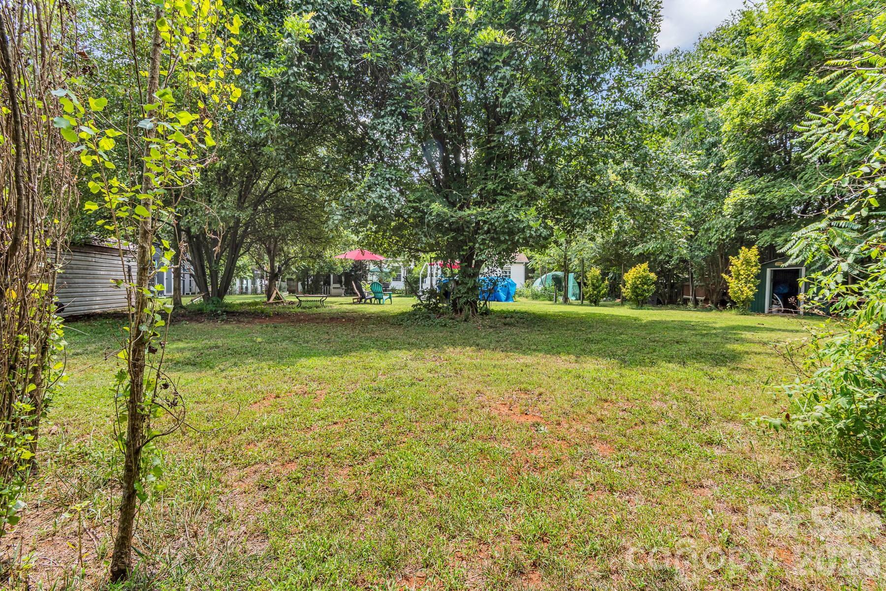 515 Wafford Road Property Photo 40