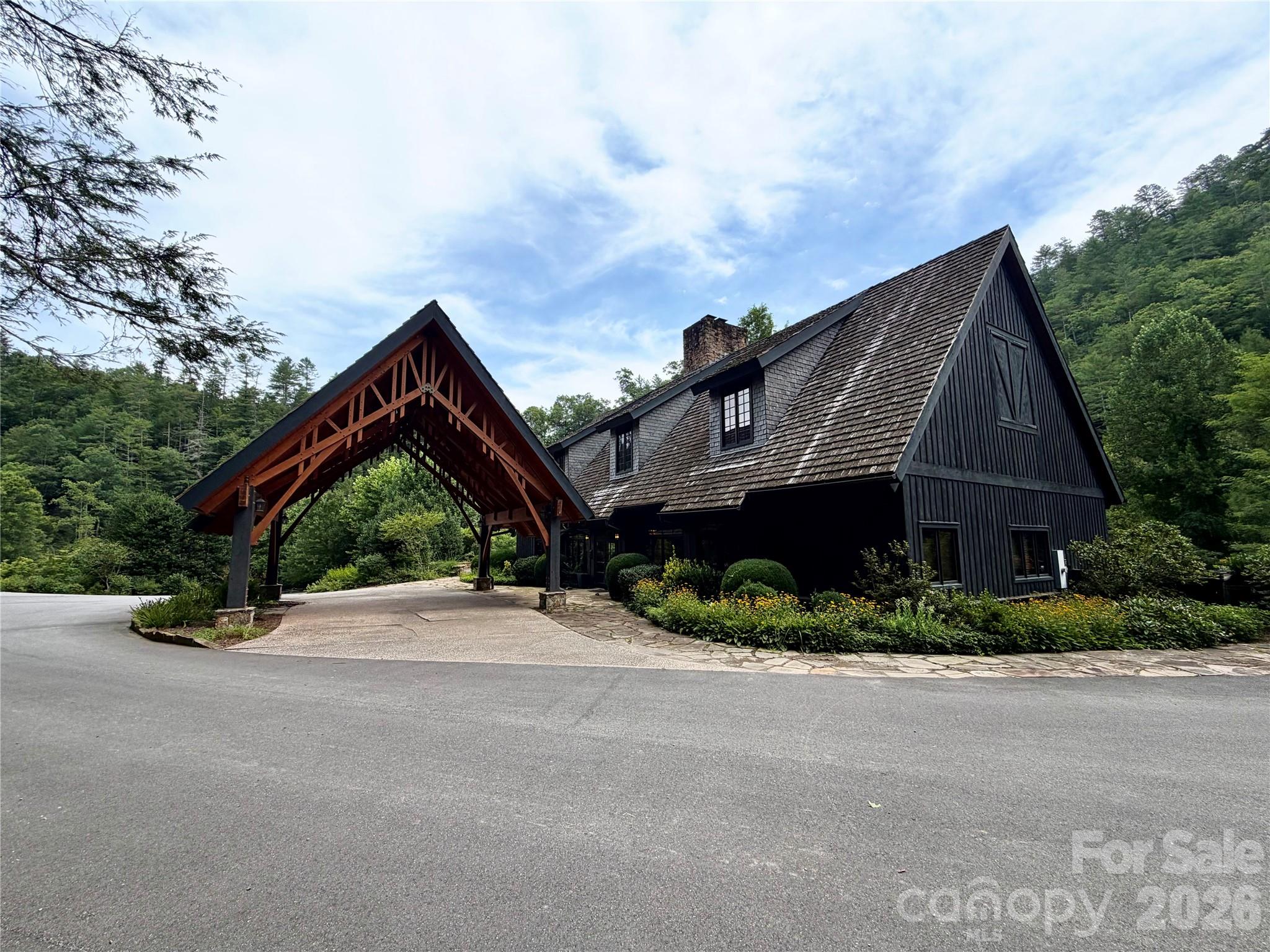 1156 Bear River Lodge Trail Property Photo 2