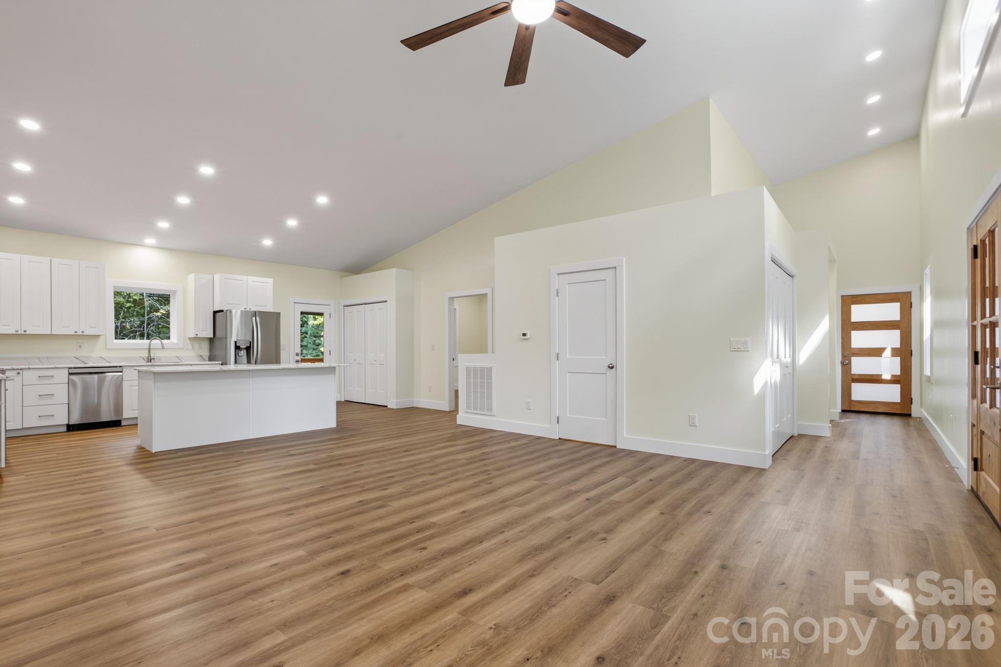 1008 Bell Mountain Road Property Photo 6