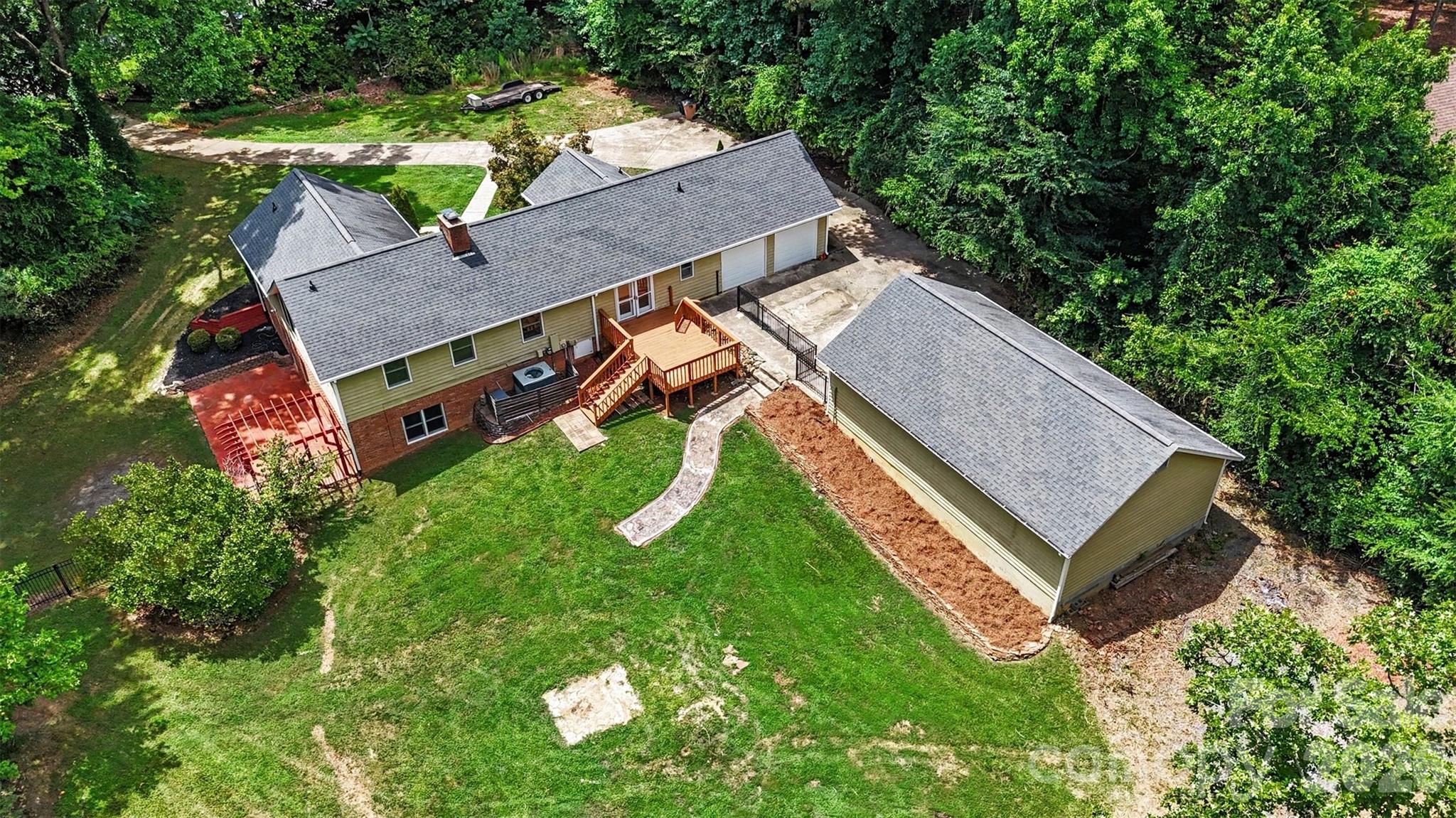 519 Raintree Drive Property Photo 48