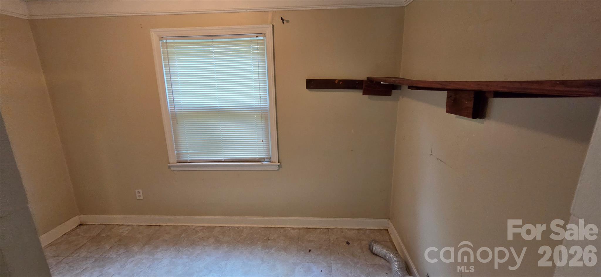 2216 Yadkin Avenue Property Photo 9