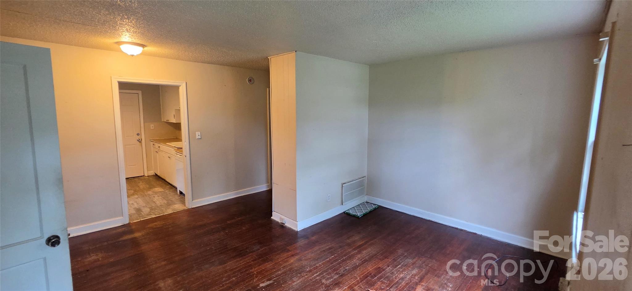 2216 Yadkin Avenue Property Photo 15