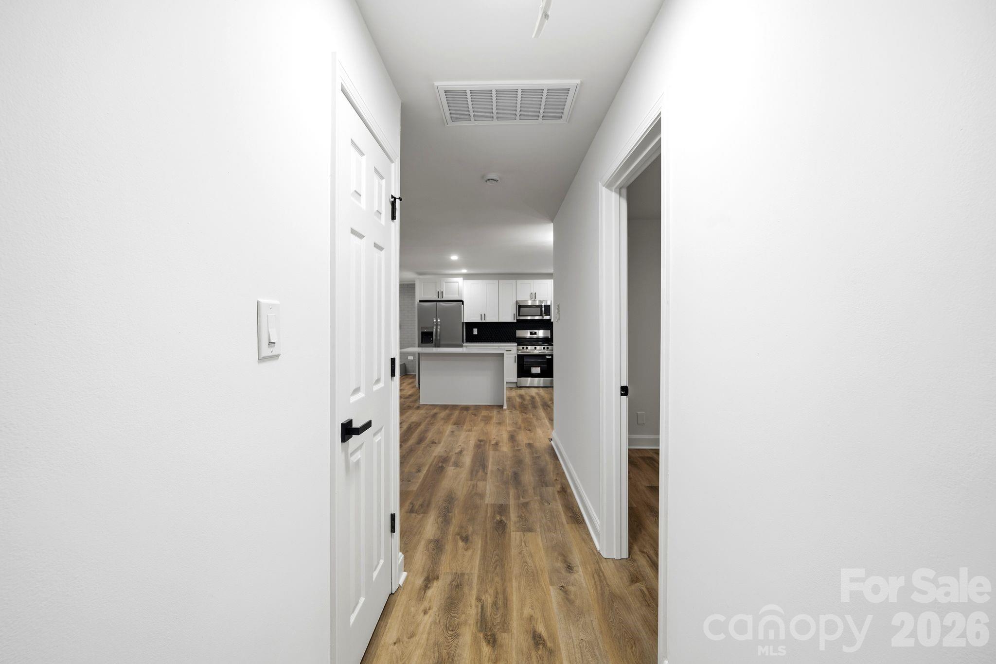 1453 Grovewood Drive Property Photo 13