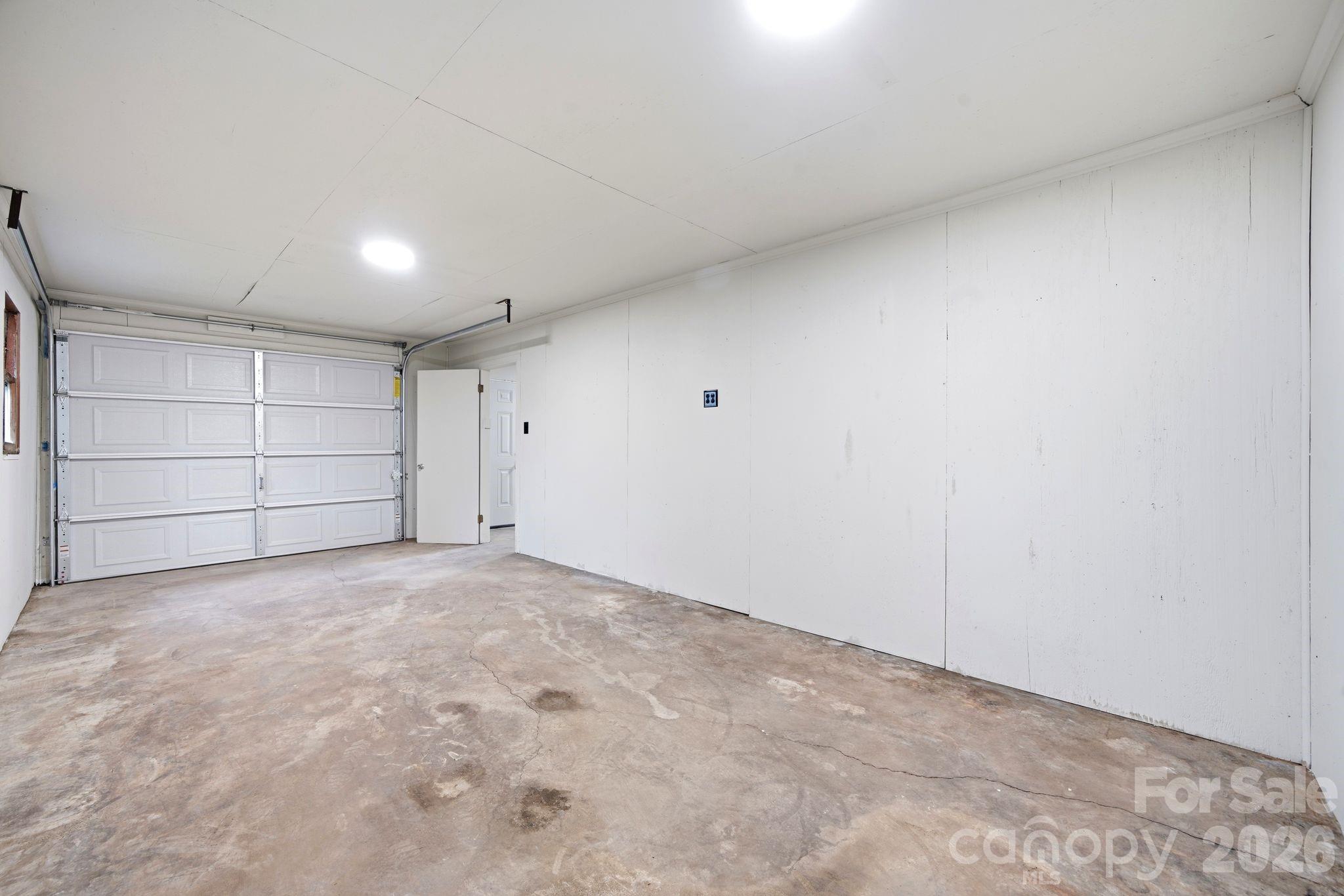 1453 Grovewood Drive Property Photo 25