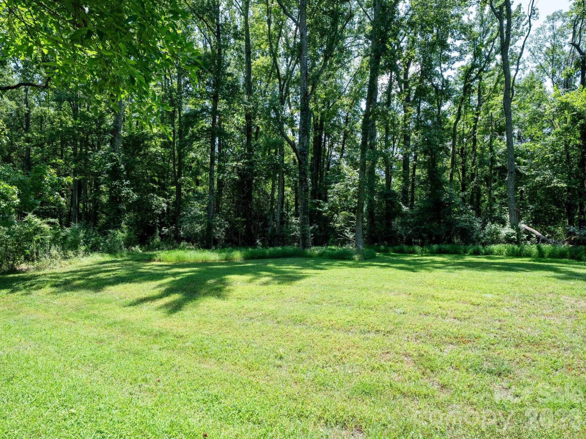 180 Hands Mill Highway Property Photo 11