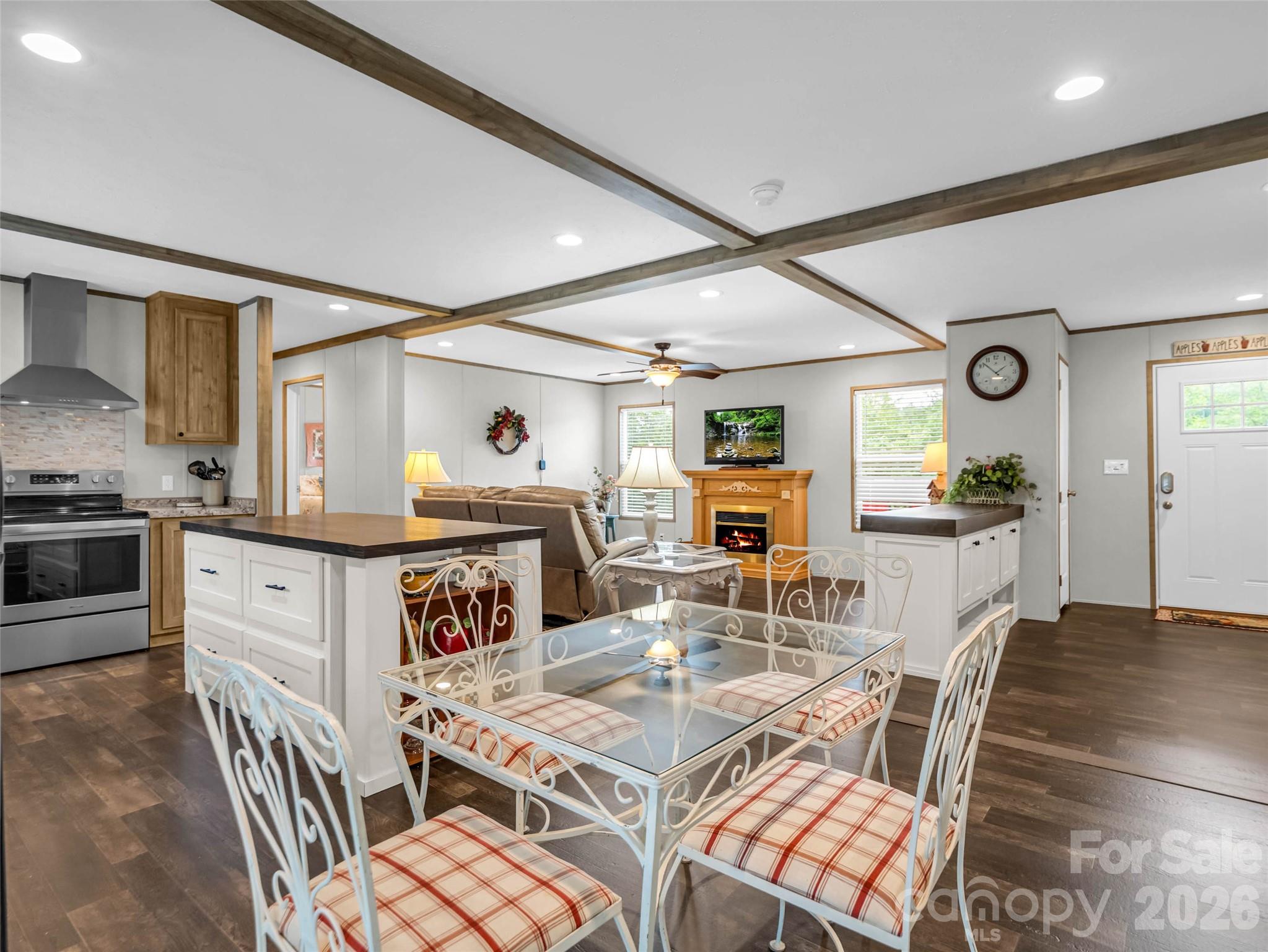 1110 Laughter Road Property Photo 12