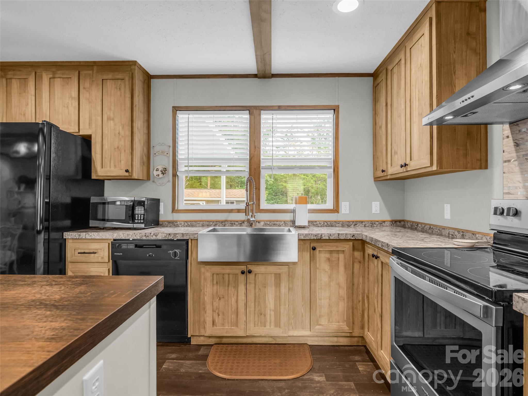1110 Laughter Road Property Photo 14