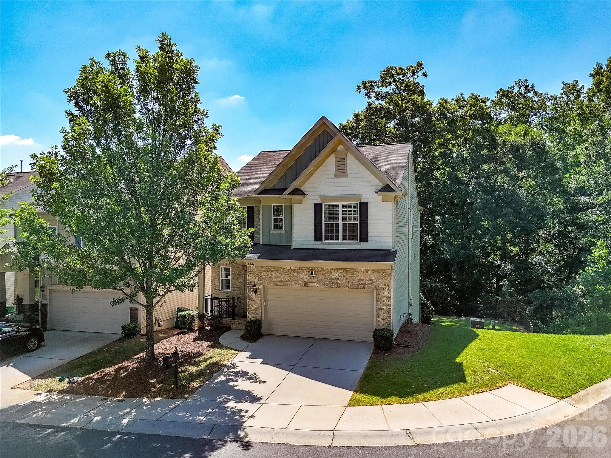 1806 Sunchaser Lane Property Photo 1
