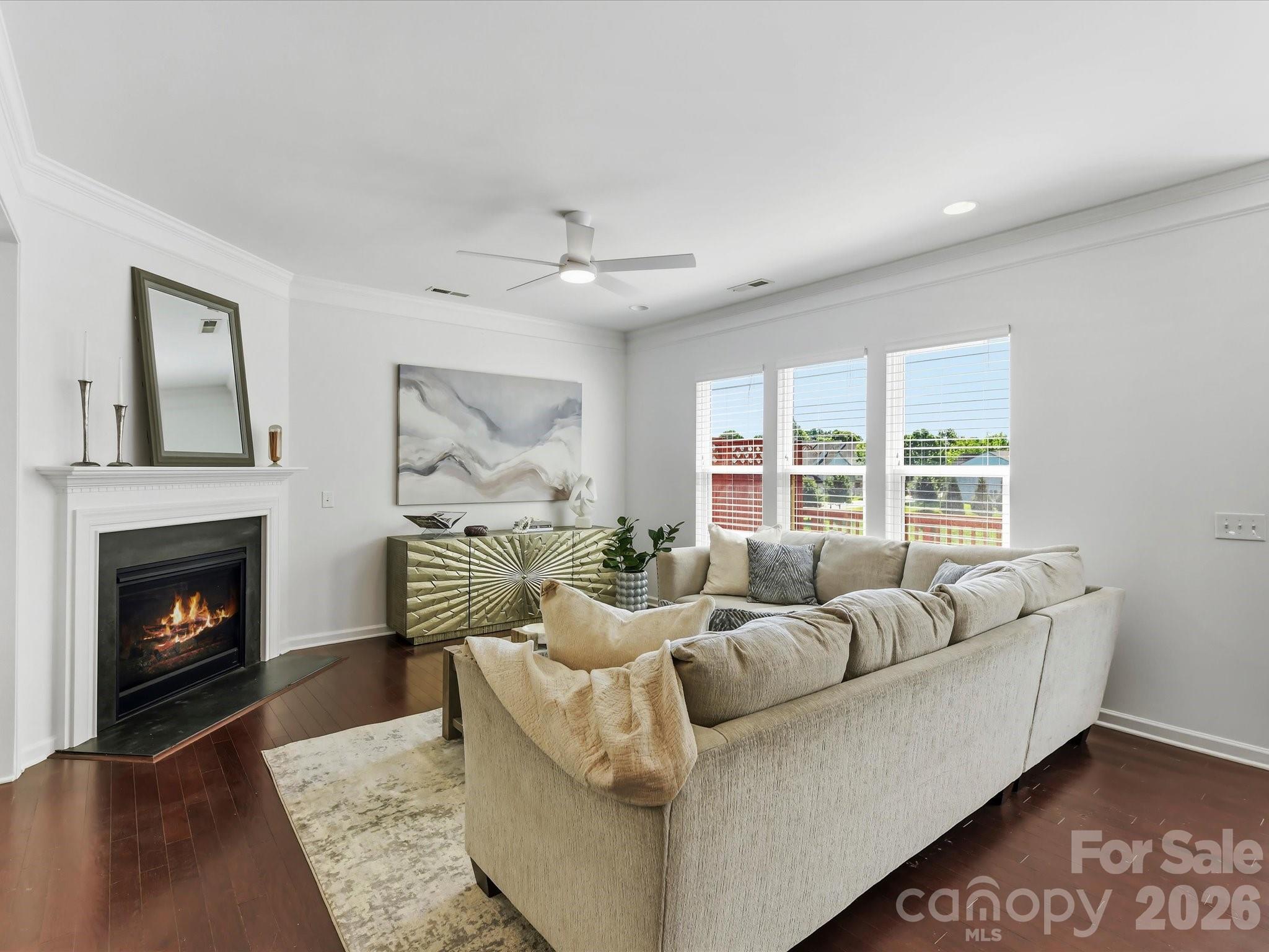 1806 Sunchaser Lane Property Photo 8