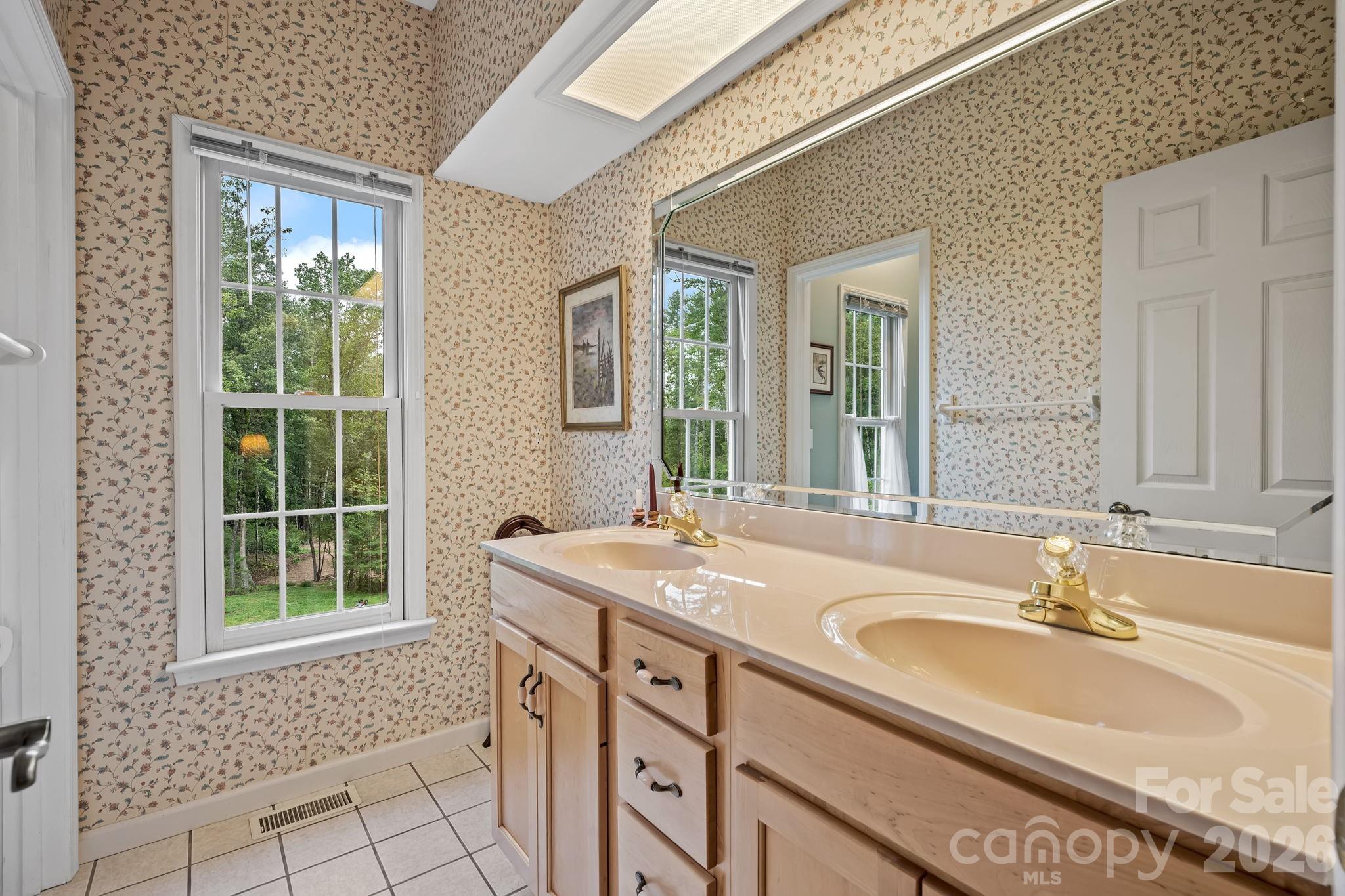 21 Four Oaks Drive Property Photo 14