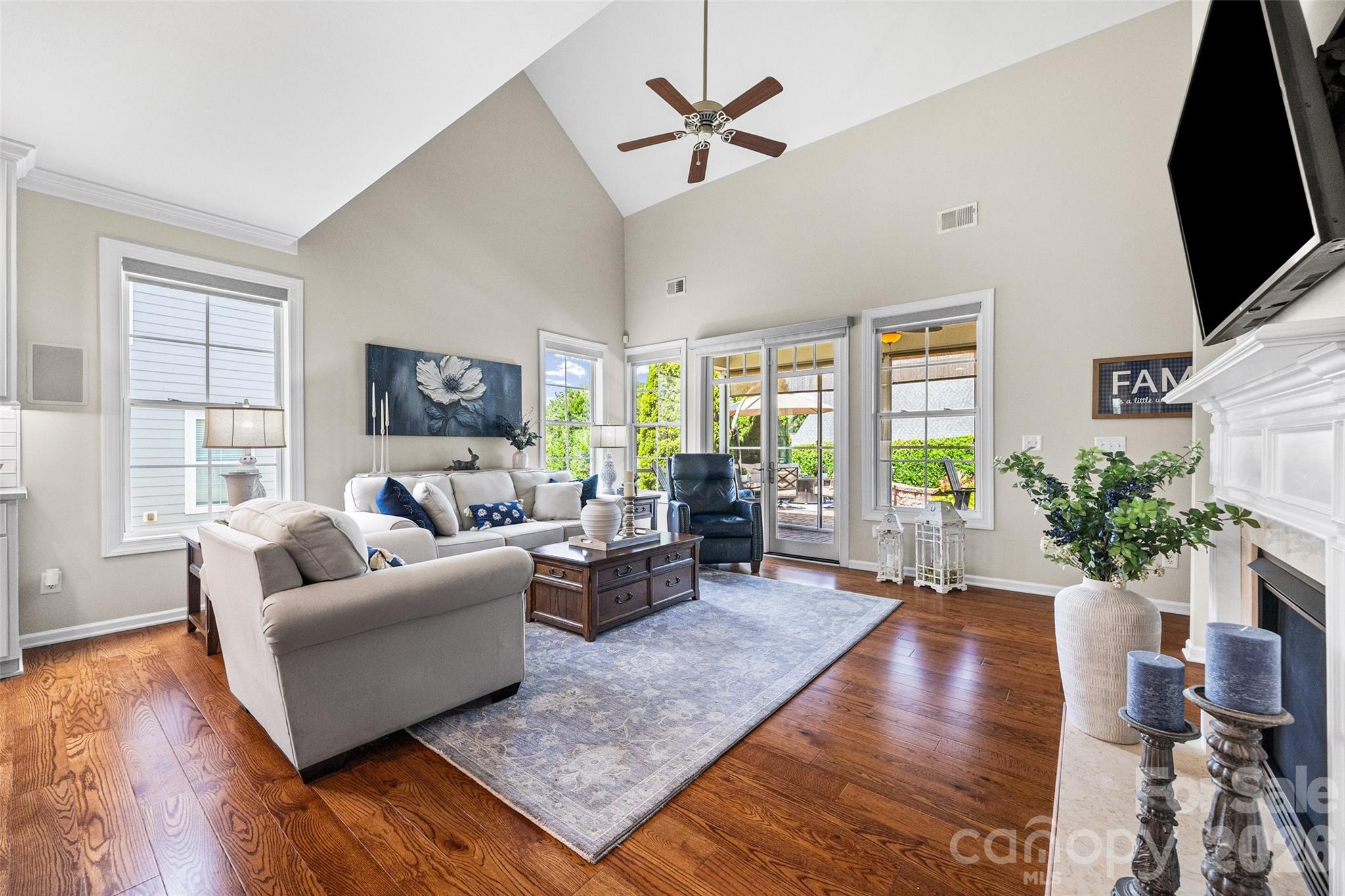 8621 Sequoia Grove Lane Property Photo 14