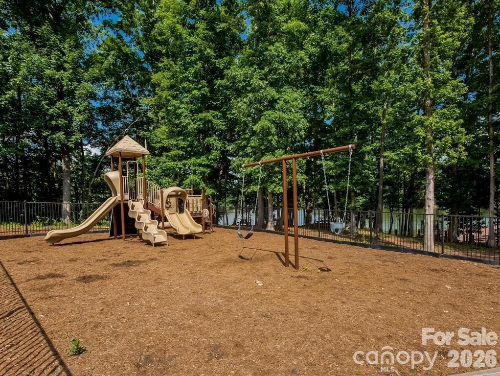 8621 Sequoia Grove Lane Property Photo 45