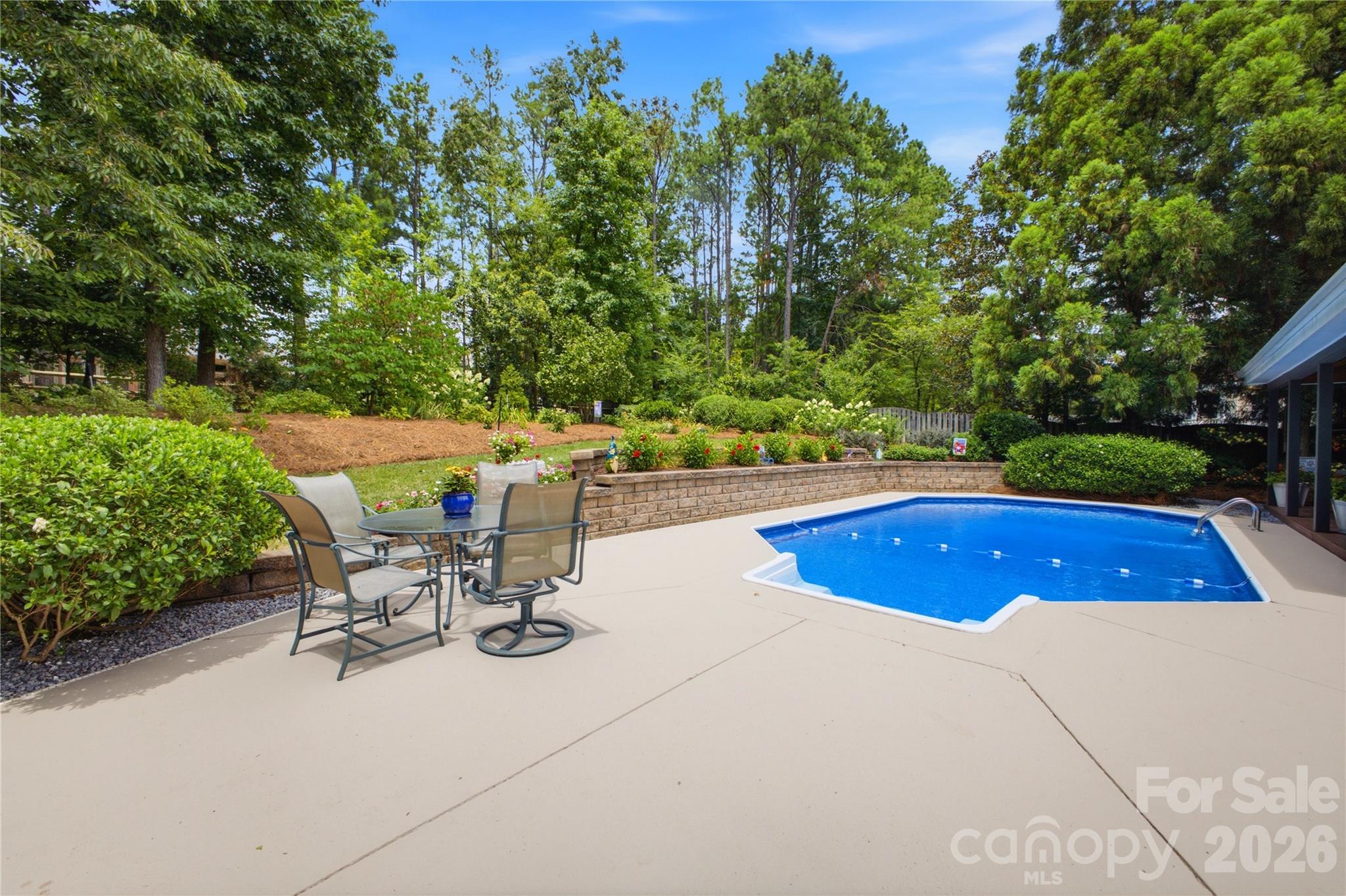 3425 Savannah Hills Drive Property Photo 10