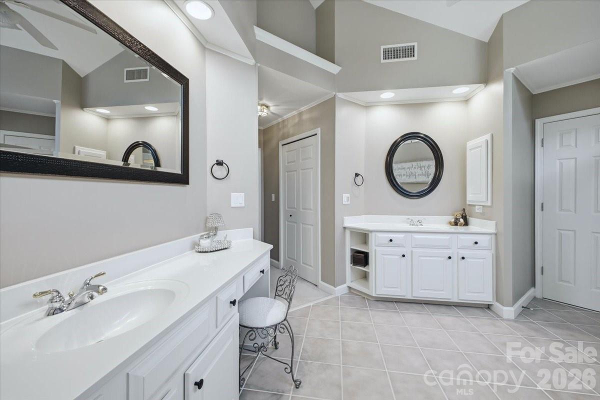 3425 Savannah Hills Drive Property Photo 33