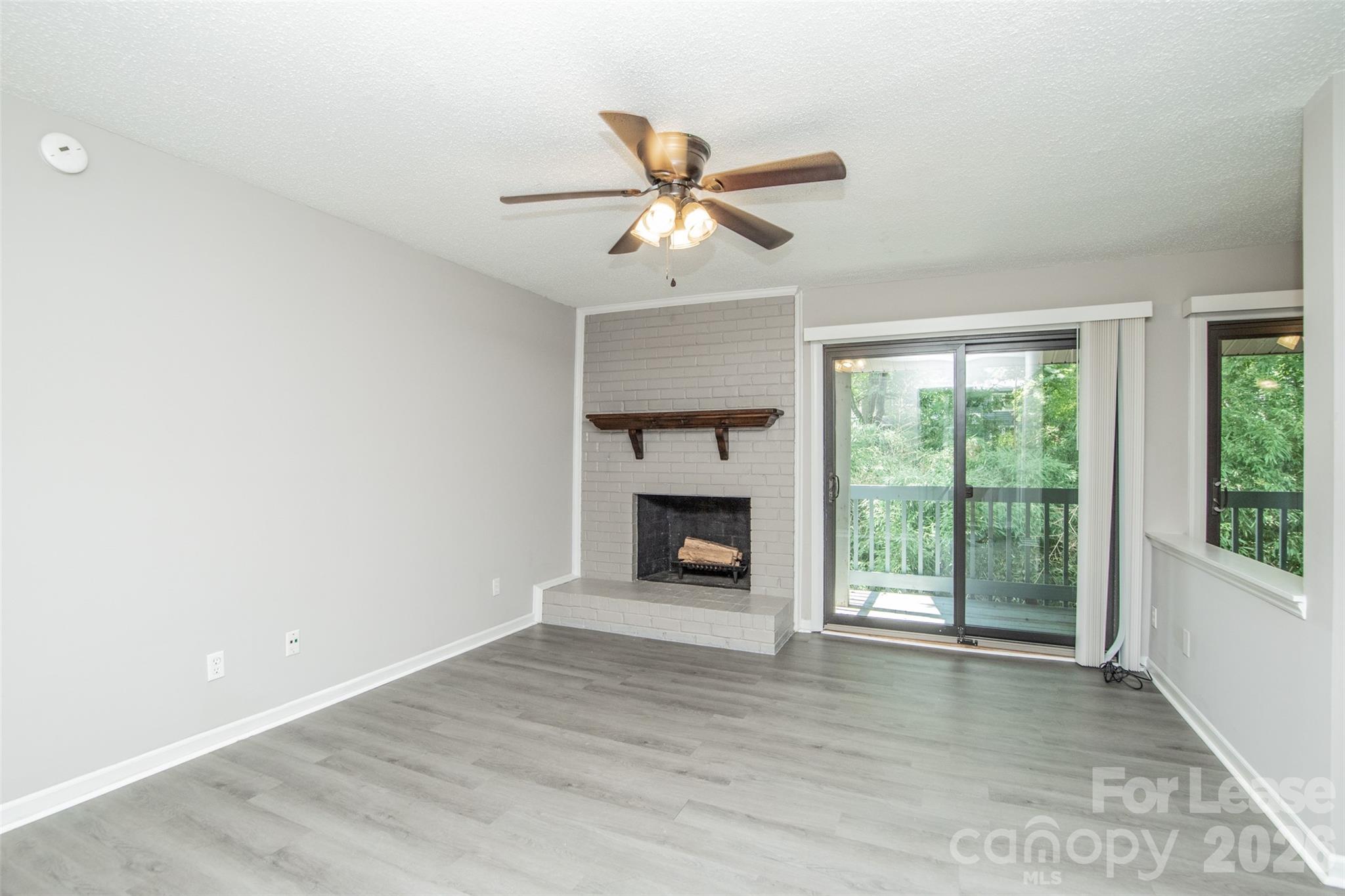 11064 Harrowfield Road Property Photo 7