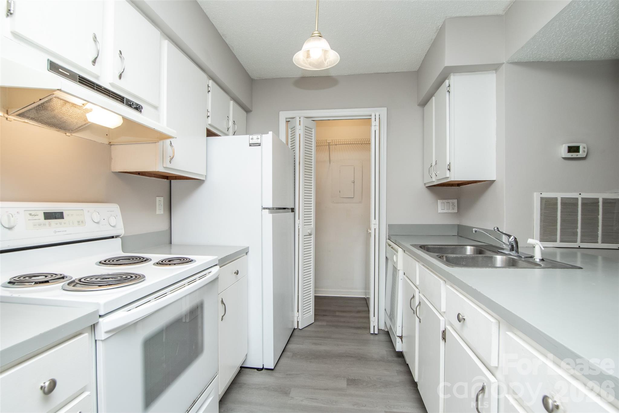 11064 Harrowfield Road Property Photo 10