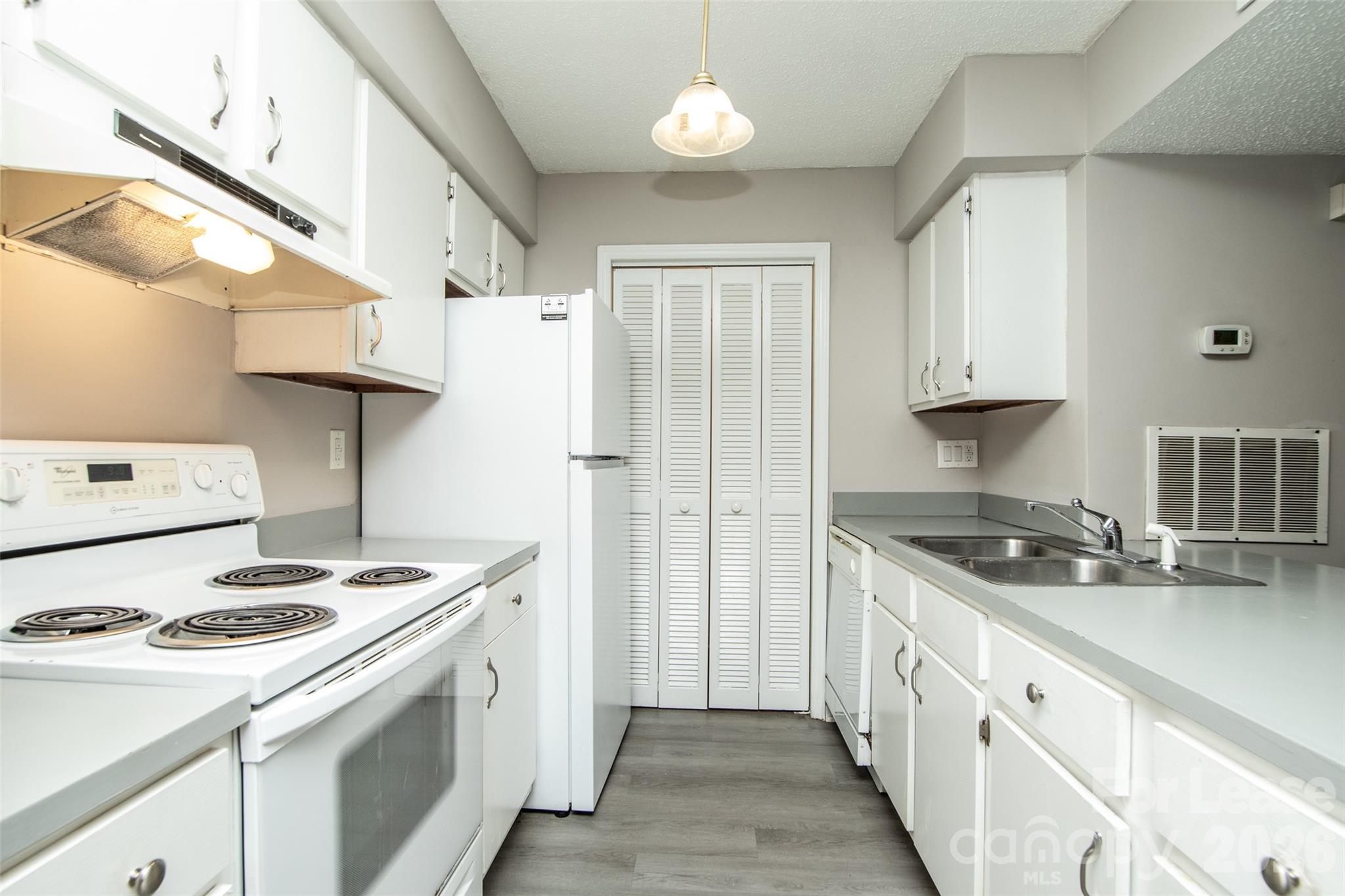 11064 Harrowfield Road Property Photo 11