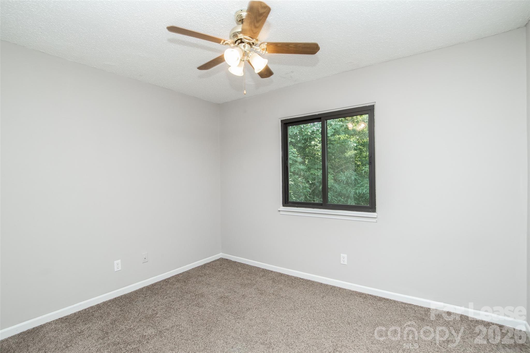 11064 Harrowfield Road Property Photo 16