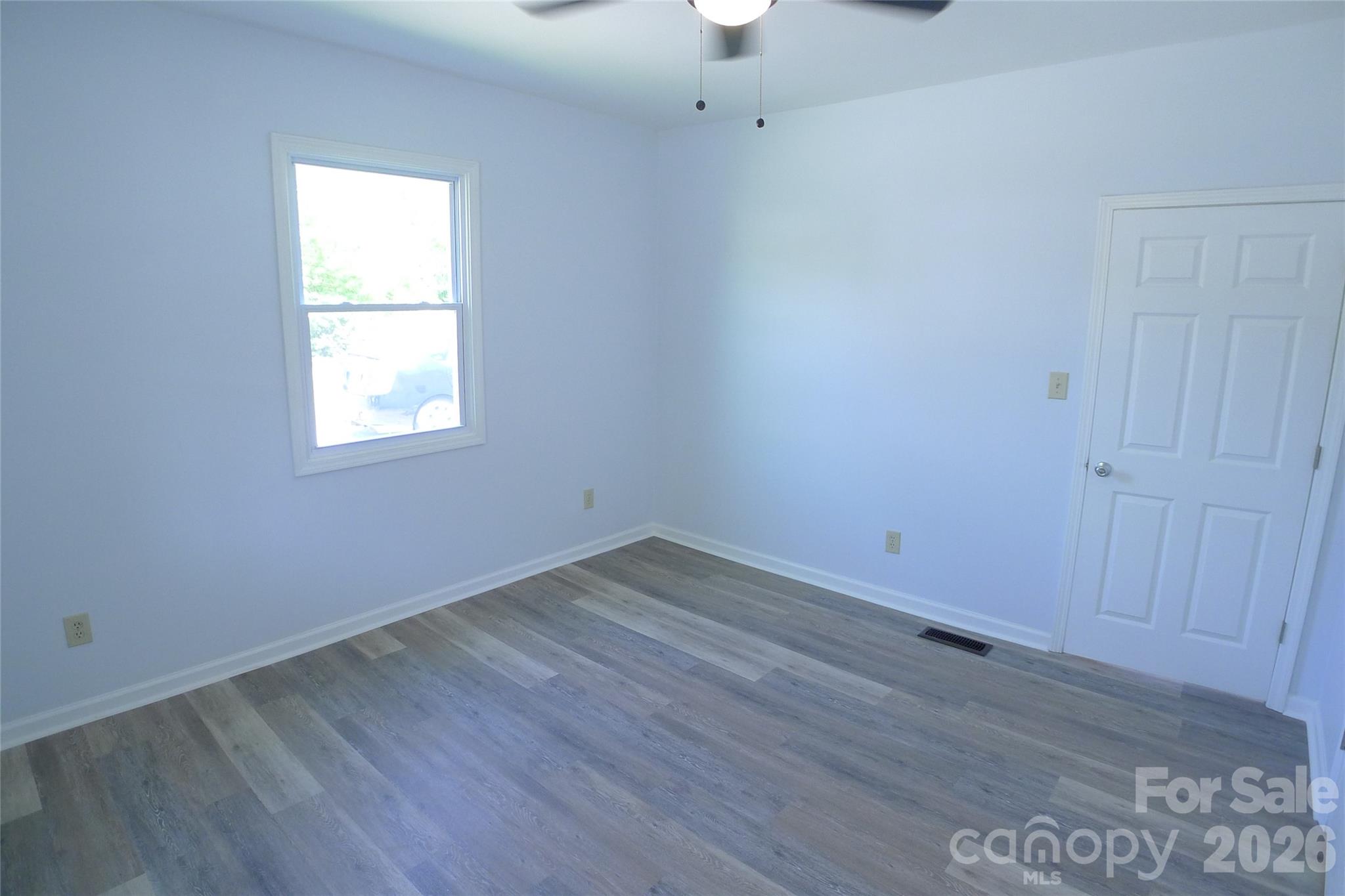 221 Duke Street Property Photo 7