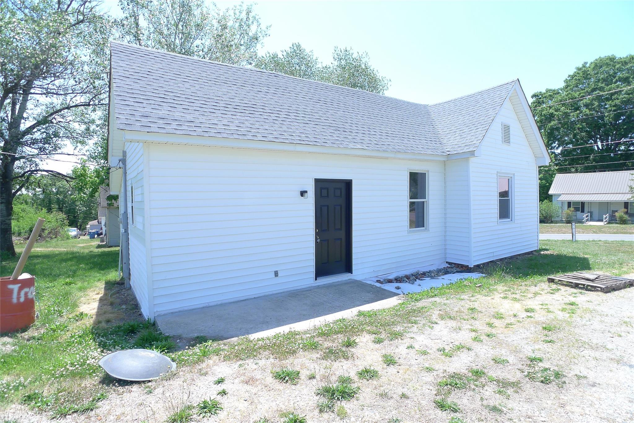 221 Duke Street Property Photo 25