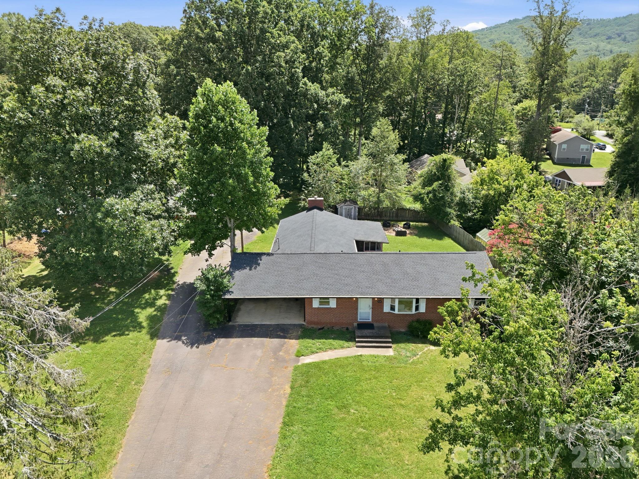376 School Road Property Photo 8