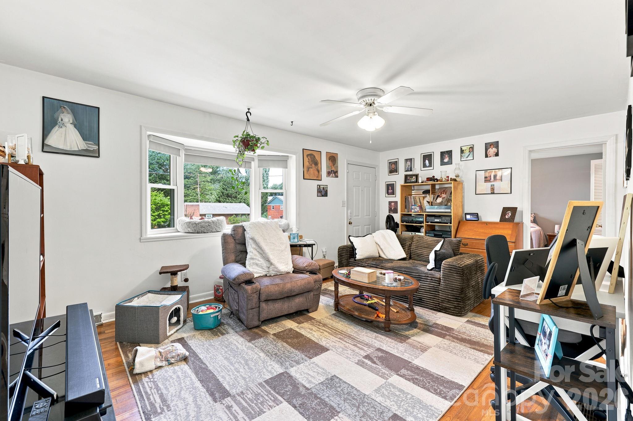 376 School Road Property Photo 13
